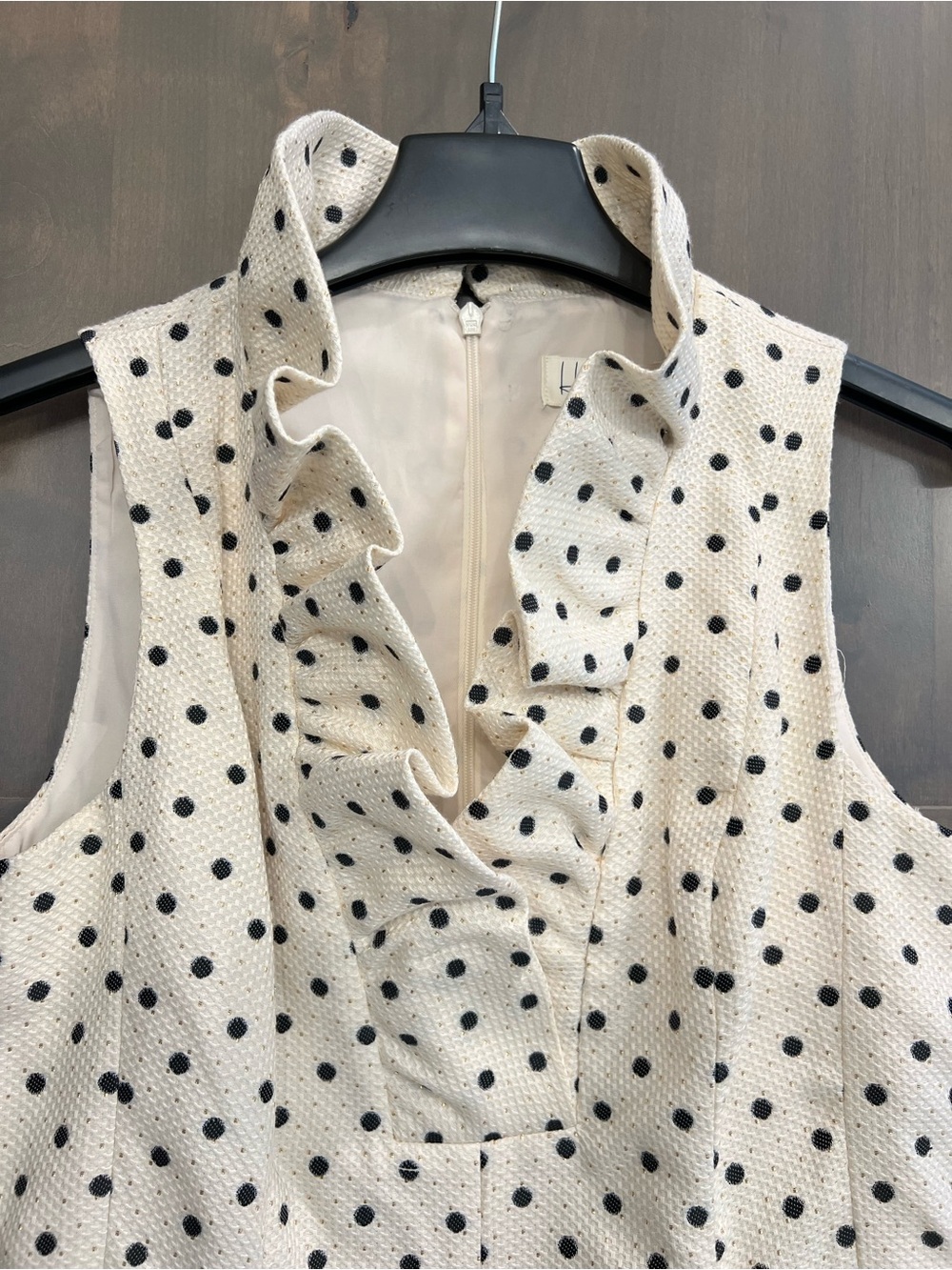 Sleeveless Textured Cream Polka Dot Ruffle Front Dress - Picture 3 of 10